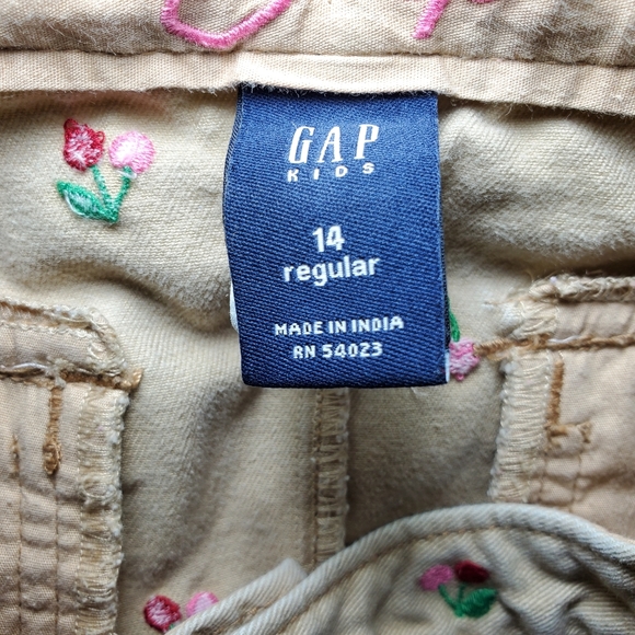 GAP Kids Khaki Cherry Embroidered Skirt Size 14 - Picture 5 of 11